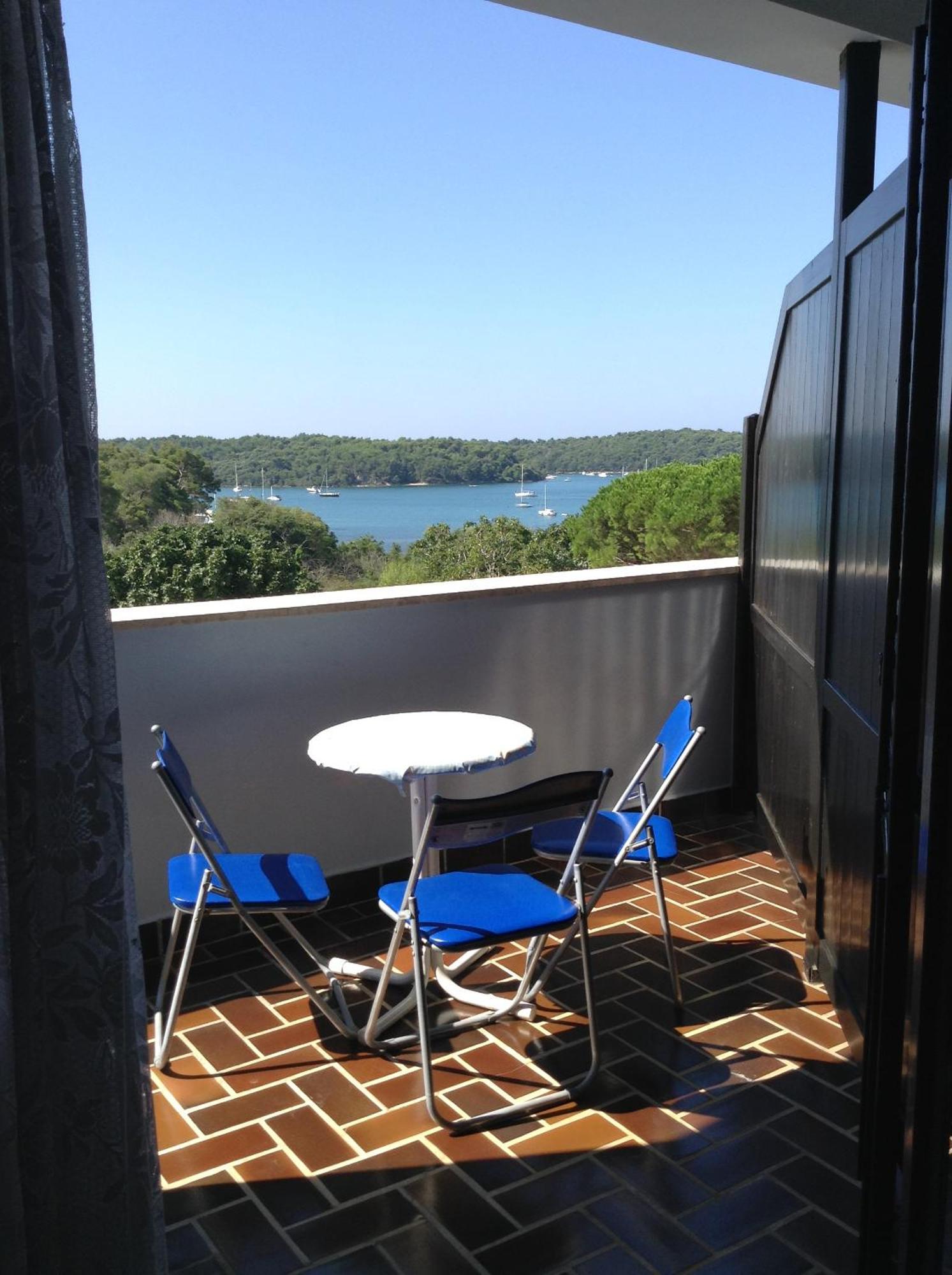 The Blue House Apartment Vinkuran Ruang foto
