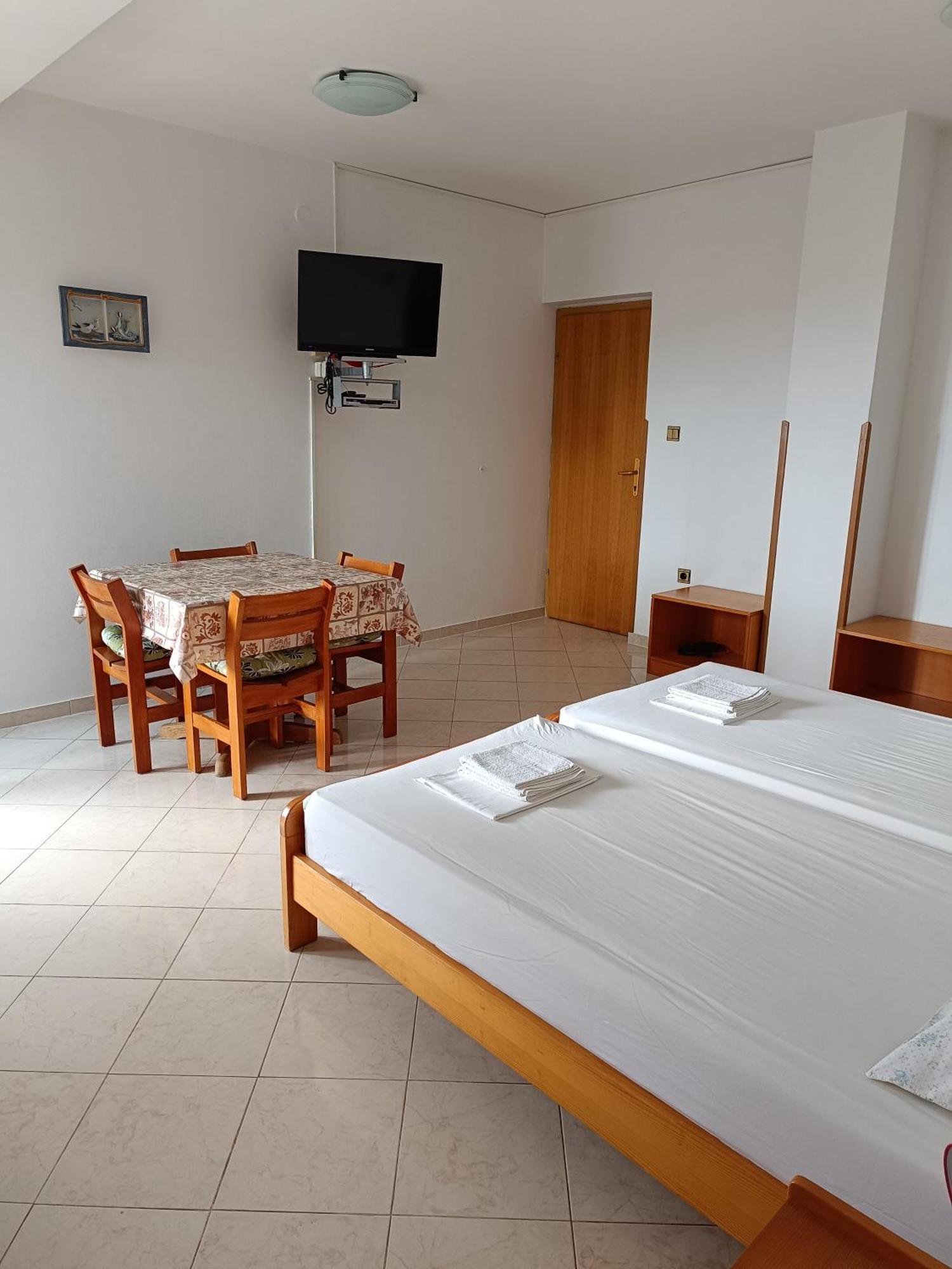 The Blue House Apartment Vinkuran Ruang foto